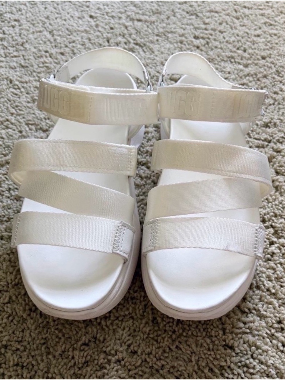 UGG White Strappy Platform Sandals • Women’s Size 7